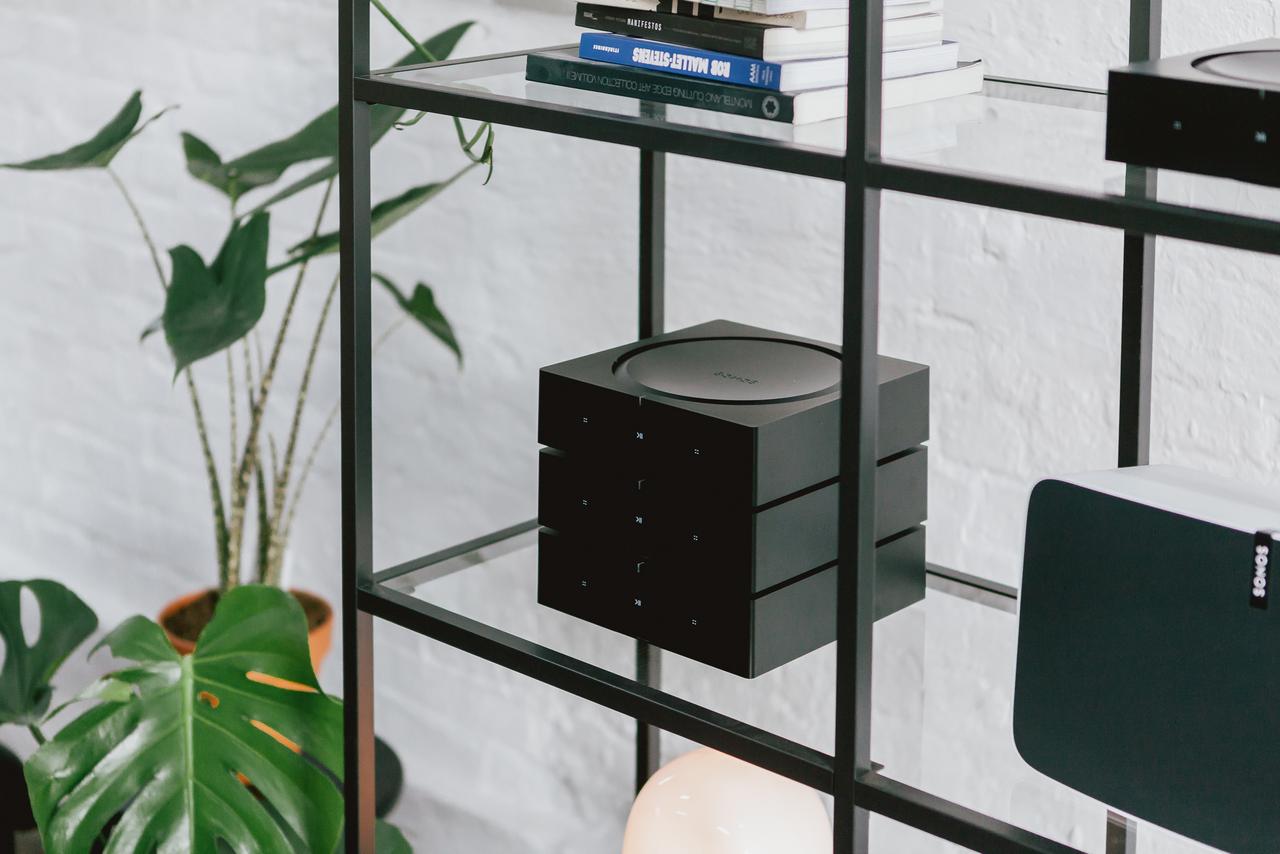 Amp_Lifestyle_Black_IFA_Event_01